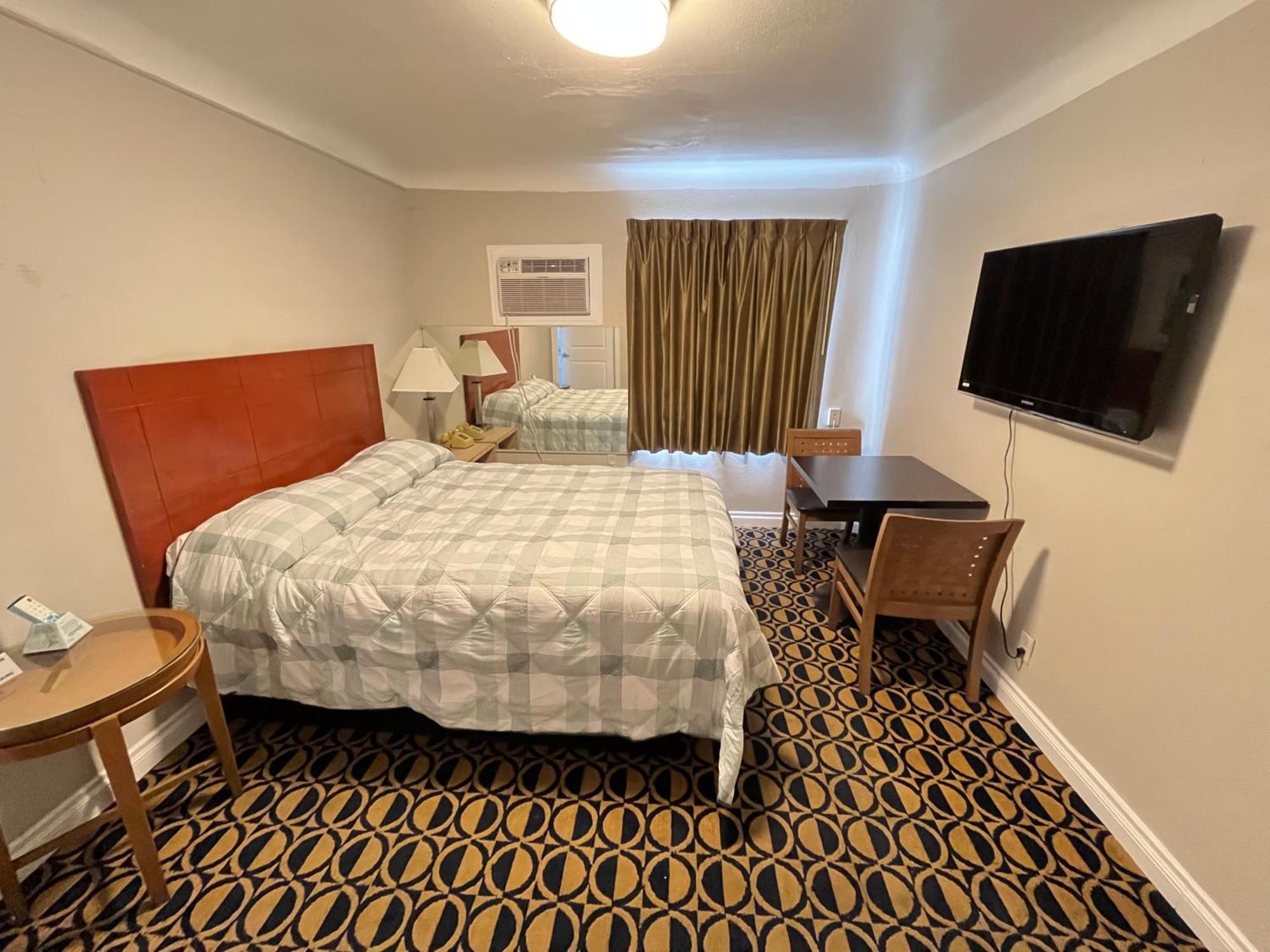 Griffith Park Motel, In Los Angeles Hollywood Area Глендейл Экстерьер фото