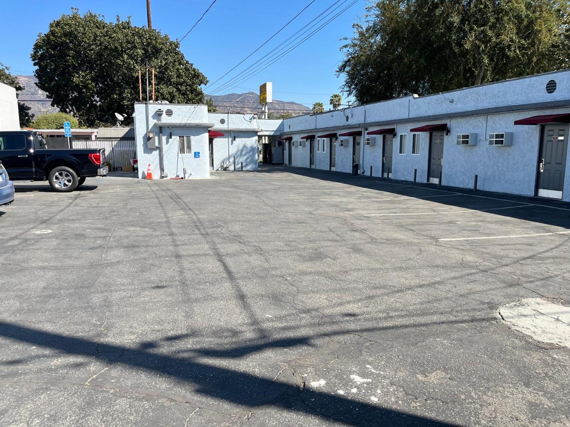 Griffith Park Motel, In Los Angeles Hollywood Area Глендейл Экстерьер фото